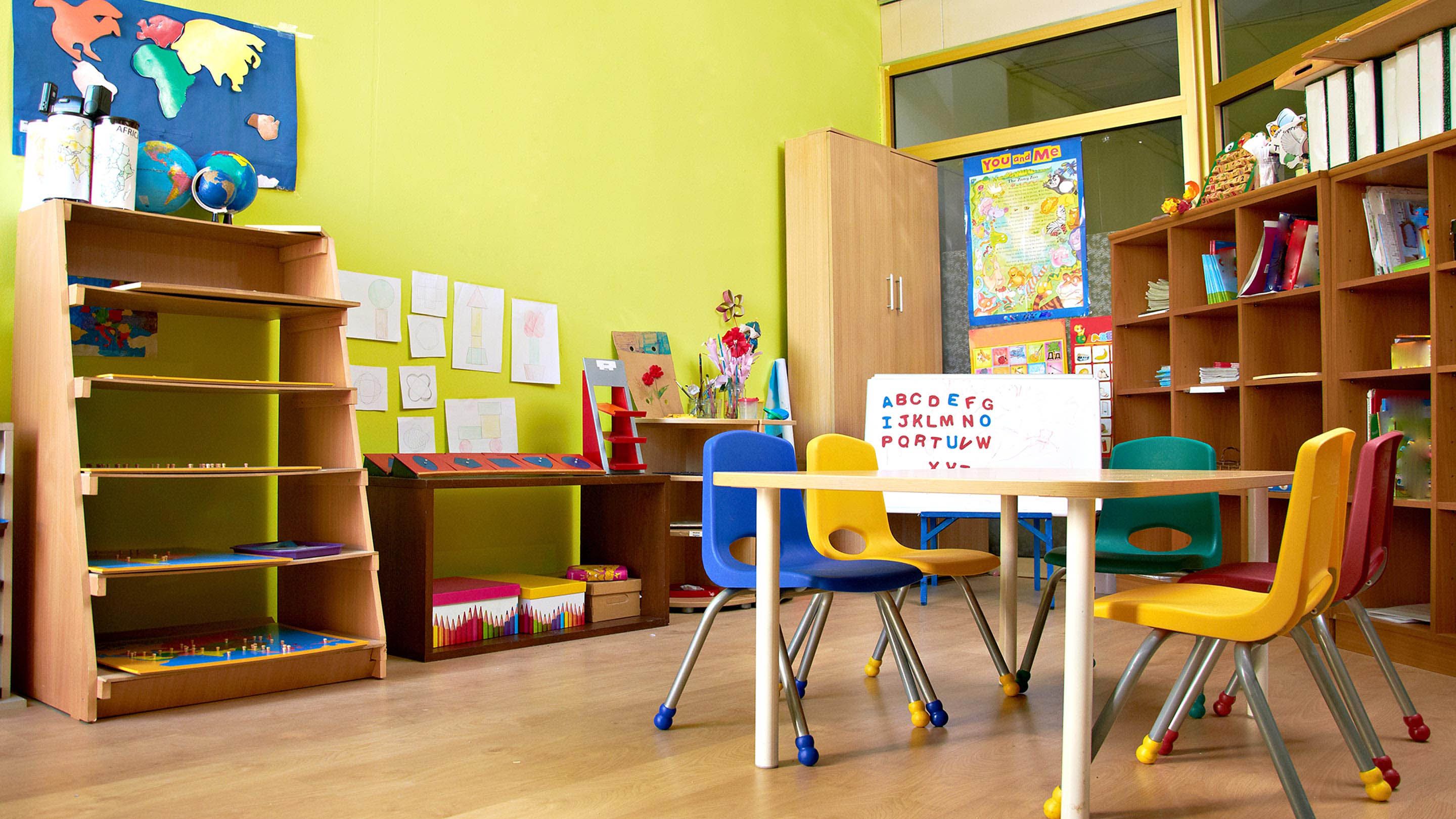Decrease Classroom Clutter to Increase Creativity | Edutopia2880 x 1620