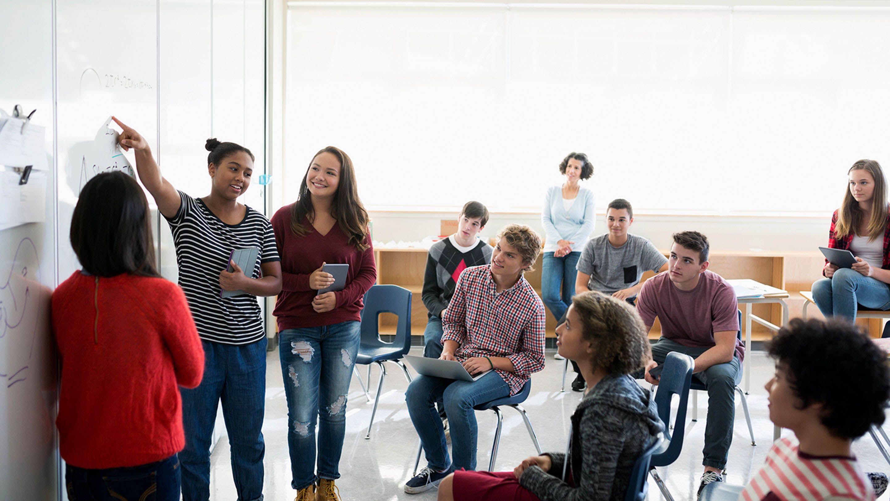 Socratic Seminars: Building a Culture of Student-Led Discussion | Edutopia