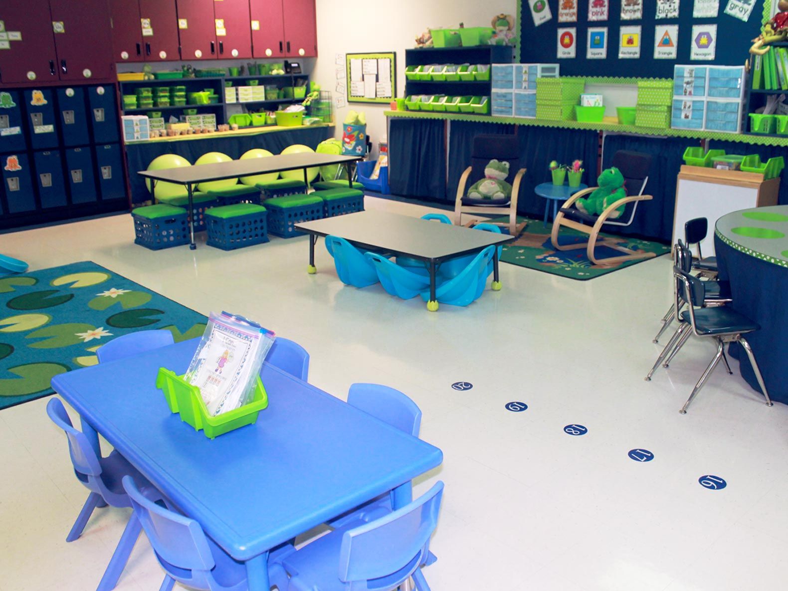 7 Outstanding K 8 Flexible Classrooms Edutopia Moyers S Students Have A Range Of Table Heights To Choose From Common Feature